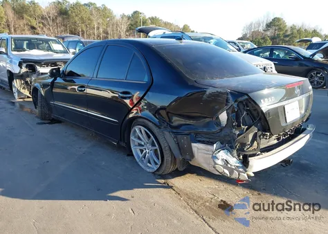 2009 Mercedes-Benz E 320 Bluetec z USA, uszkodzony, nr VIN WDBUF22X49B394124